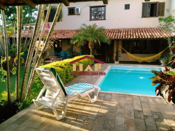 Casa com 4 Quartos para Temporada, 200 m² em São Cristóvão - Cabo Frio