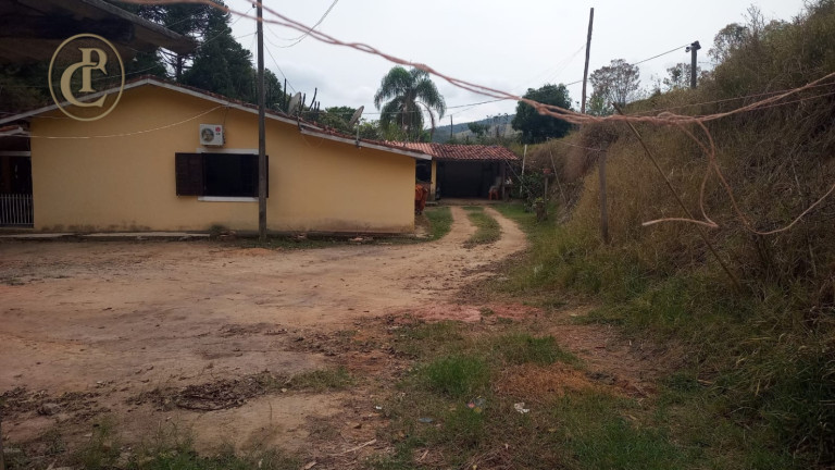 Imagem Chácara com 3 Quartos à Venda, 300 m² em Lageado - Paraibuna Imagem Chácara com 3 Quartos à Venda, 300 m² em Lageado - Paraibuna