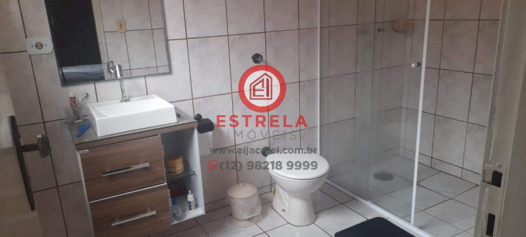 Imagem Casa com 3 Quartos à Venda, 360 m² em Jardim Maria Amélia - Jacareí Imagem Casa com 3 Quartos à Venda, 360 m² em Jardim Maria Amélia - Jacareí