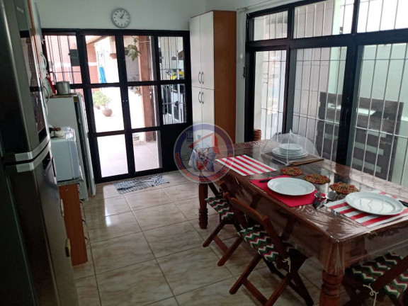 Imagem Casa com 5 Quartos à Venda, 156 m² em Flórida - Praia Grande