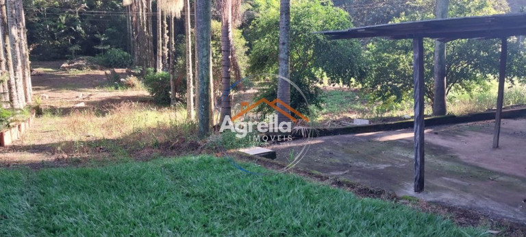 Imagem Imóvel com 2 Quartos à Venda, 374 m² em Pederneiras - Mogi Mirim Imagem Imóvel com 2 Quartos à Venda, 374 m² em Pederneiras - Mogi Mirim