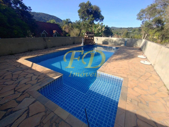 Chácara com 3 Quartos à Venda, 2.500 m² em Pedra Vermelha (terra Preta) - Mairiporã