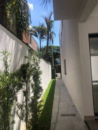 Imagem Casa com 3 Quartos à Venda, 242 m² em Vila Costa - Taubaté