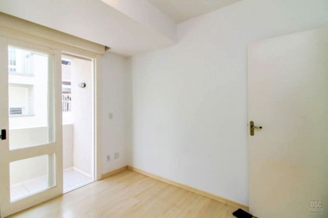 Imagem Imóvel com 4 Quartos à Venda, 126 m² em Pedra Redonda - Porto Alegre