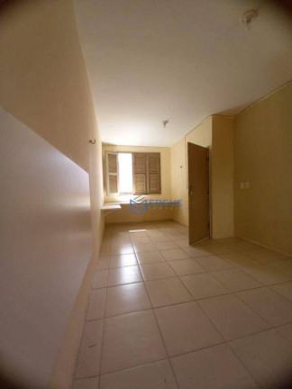 Imagem Casa com 4 Quartos à Venda, 180 m² em Maraponga - Fortaleza Imagem Casa com 4 Quartos à Venda, 180 m² em Maraponga - Fortaleza
