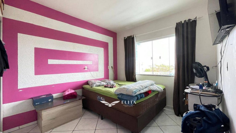 Imagem Sobrado com 8 Quartos à Venda, 670 m² em São Cristóvão - Barra Velha Imagem Sobrado com 8 Quartos à Venda, 670 m² em São Cristóvão - Barra Velha