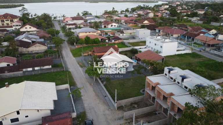 Imagem Sobrado com 3 Quartos à Venda,  em Costeira - Balneário Barra Do Sul