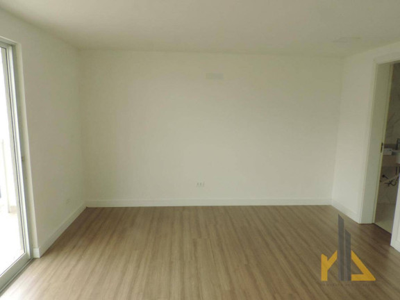 Imagem Casa com 3 Quartos à Venda, 240 m² em Pilarzinho - Curitiba