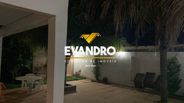 Imagem Casa com 4 Quartos à Venda, 405 m² em Coophema - Cuiabá
