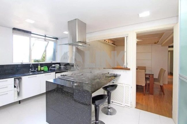 Imagem Apartamento com 4 Quartos à Venda, 191 m² em Boa Vista - Porto Alegre Imagem Apartamento com 4 Quartos à Venda, 191 m² em Boa Vista - Porto Alegre
