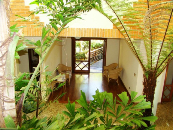 Imagem Casa com 3 Quartos à Venda, 460 m² em Parque Dom Henrique - Cotia Imagem Casa com 3 Quartos à Venda, 460 m² em Parque Dom Henrique - Cotia