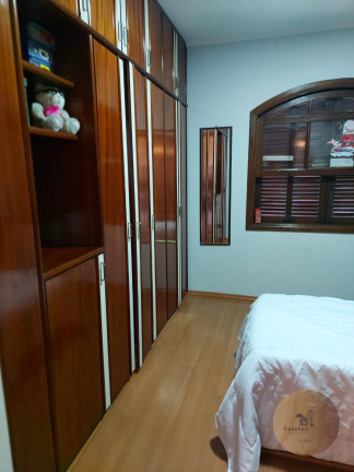 Imagem Sobrado com 10 Quartos à Venda, 200 m² em São João Climaco - São Paulo Imagem Sobrado com 10 Quartos à Venda, 200 m² em São João Climaco - São Paulo