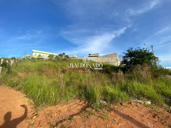 Imagem Terreno à Venda, 456 m² em Centro - Extrema Imagem Terreno à Venda, 456 m² em Centro - Extrema