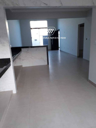 Imagem Casa com 3 Quartos à Venda, 250 m² em Santa Rosa - Uberlândia