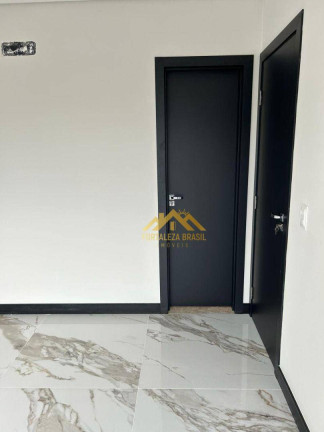 Imagem Imóvel com 4 Quartos à Venda, 177 m² em Maraponga - Fortaleza Imagem Imóvel com 4 Quartos à Venda, 177 m² em Maraponga - Fortaleza