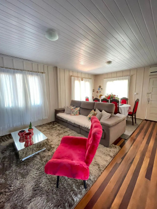 Imagem Casa com 3 Quartos à Venda, 300 m² em Centro - Balneário Camboriú Imagem Casa com 3 Quartos à Venda, 300 m² em Centro - Balneário Camboriú