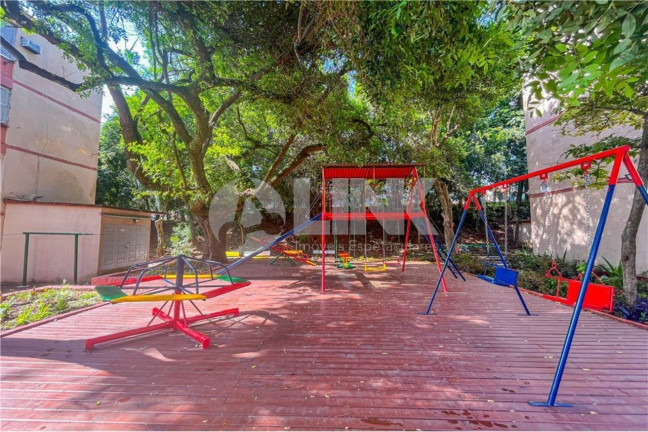 Imagem Apartamento com 1 Quarto à Venda, 34 m² em Jardim Itu - Porto Alegre Imagem Apartamento com 1 Quarto à Venda, 34 m² em Jardim Itu - Porto Alegre
