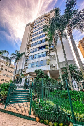 Imagem Imóvel com 3 Quartos à Venda, 244 m² em Bela Vista - Porto Alegre Imagem Imóvel com 3 Quartos à Venda, 244 m² em Bela Vista - Porto Alegre