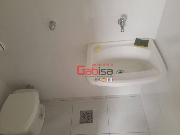 Imagem Apartamento com 2 Quartos à Venda, 90 m² em Centro - Cabo Frio