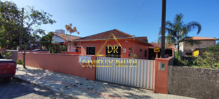 Imagem Casa com 3 Quartos à Venda, 364 m² em Itajuba - Barra Velha