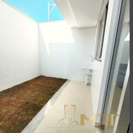 Imagem Casa com 3 Quartos à Venda, 113 m² em Santa Rosa - Belo Horizonte Imagem Casa com 3 Quartos à Venda, 113 m² em Santa Rosa - Belo Horizonte