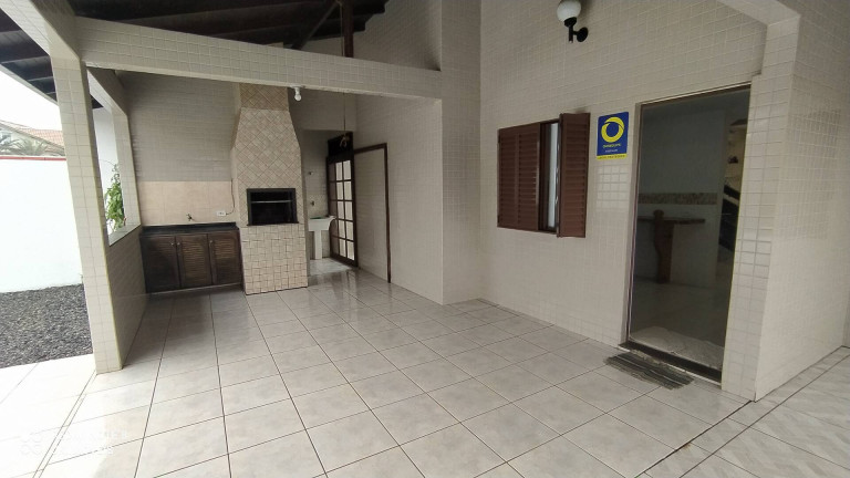 Imagem Sobrado com 4 Quartos à Venda, 164 m² em Itapema Do Norte - Itapoá Imagem Sobrado com 4 Quartos à Venda, 164 m² em Itapema Do Norte - Itapoá