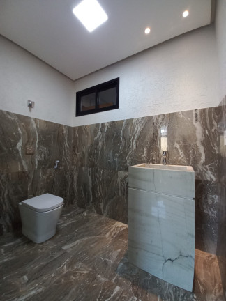 Imagem Sobrado com 5 Quartos à Venda, em Setor Central - Gurupi Imagem Sobrado com 5 Quartos à Venda, em Setor Central - Gurupi