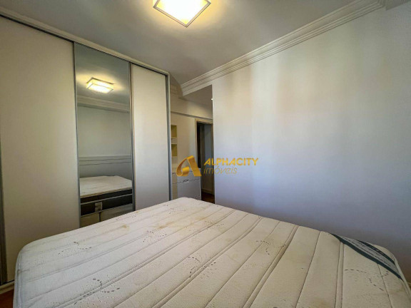 Imagem Apartamento com 3 Quartos à Venda, 105 m² em Jardim Tupanci - Barueri
