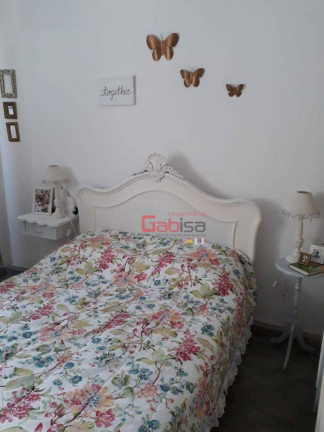 Imagem Casa com 2 Quartos à Venda, 65 m² em Portinho - Cabo Frio