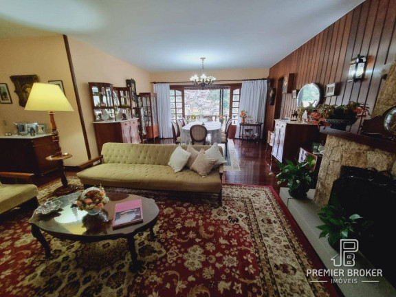 Imagem Casa com 6 Quartos à Venda, 700 m² em Tijuca - Teresópolis Imagem Casa com 6 Quartos à Venda, 700 m² em Tijuca - Teresópolis