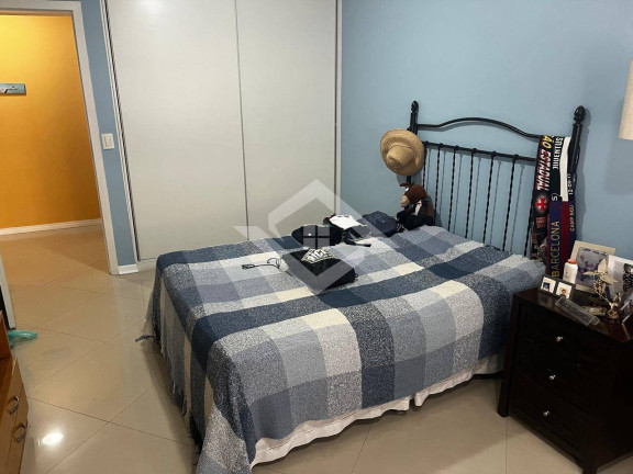 Imagem Apartamento com 4 Quartos à Venda, 318 m² em Laranjeiras - Rio De Janeiro Imagem Apartamento com 4 Quartos à Venda, 318 m² em Laranjeiras - Rio De Janeiro