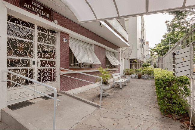 Apartamento com 2 Quartos à Venda, 76 m² em Menino Deus - Porto Alegre