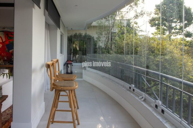 Imagem Casa com 3 Quartos à Venda, 432 m² em Cidade Jardim - São Paulo Imagem Casa com 3 Quartos à Venda, 432 m² em Cidade Jardim - São Paulo