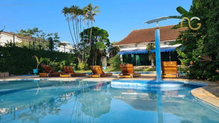 Imagem Sobrado com 14 Quartos à Venda, 842 m² em Balneário Flórida - Praia Grande Imagem Sobrado com 14 Quartos à Venda, 842 m² em Balneário Flórida - Praia Grande