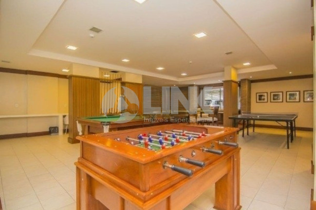 Imagem Apartamento com 2 Quartos à Venda, 61 m² em Passo Da Areia - Porto Alegre