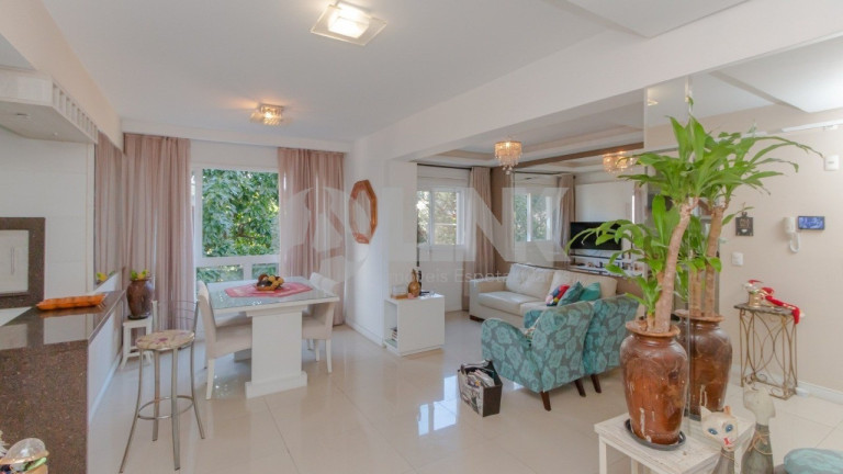 Imagem Apartamento com 3 Quartos à Venda, 74 m² em Passo Da Areia - Porto Alegre