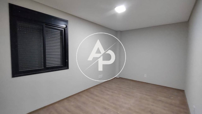 Imagem Sobrado com 3 Quartos à Venda, 152 m² em Orfãs - Ponta Grossa
