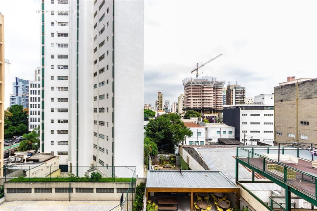 Imagem Apartamento com 3 Quartos à Venda, em Pinheiros - São Paulo Imagem Apartamento com 3 Quartos à Venda, em Pinheiros - São Paulo