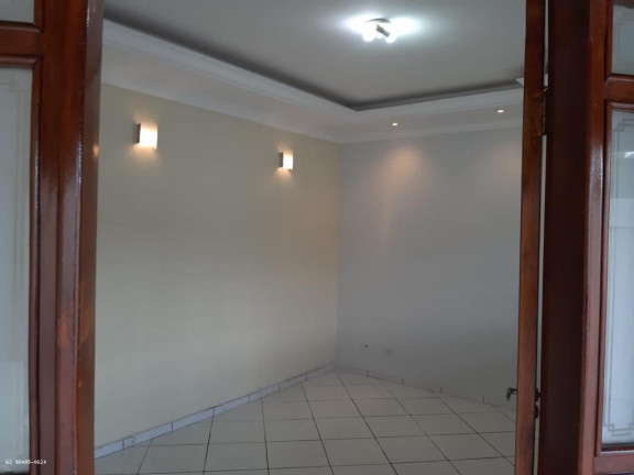 Imagem Casa com 3 Quartos à Venda, 360 m² em Setor Faiçalville - Goiânia Imagem Casa com 3 Quartos à Venda, 360 m² em Setor Faiçalville - Goiânia