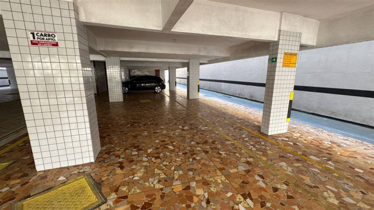 Apartamento à Venda, 28 m² em Guilhermina - Praia Grande