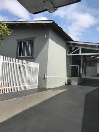 Imagem Casa com 4 Quartos à Venda, 120 m² em Itapoã - Londrina