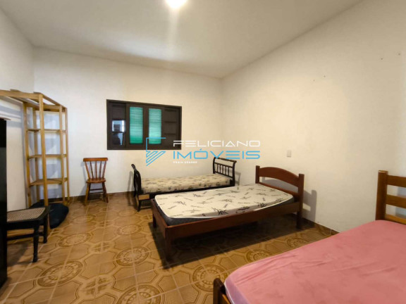 Imagem Casa com 4 Quartos à Venda, 550 m² em Canto Do Forte - Praia Grande