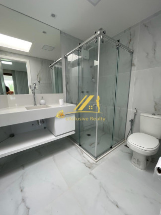 Imagem Imóvel com 6 Quartos à Venda, 450 m² em Guarajuba (monte Gordo) - Camaçari Imagem Imóvel com 6 Quartos à Venda, 450 m² em Guarajuba (monte Gordo) - Camaçari