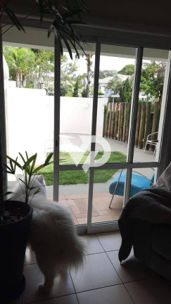 Casa de Condomínio com 3 Quartos à Venda, 200 m² em Alphaville - Santana De Parnaíba