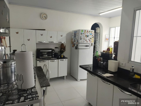 Imagem Casa com 2 Quartos à Venda, 238 m² em Sumaré - São Paulo Imagem Casa com 2 Quartos à Venda, 238 m² em Sumaré - São Paulo