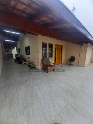 Imagem Casa com 3 Quartos à Venda, 250 m² em Massaguaçu - Caraguatatuba Imagem Casa com 3 Quartos à Venda, 250 m² em Massaguaçu - Caraguatatuba