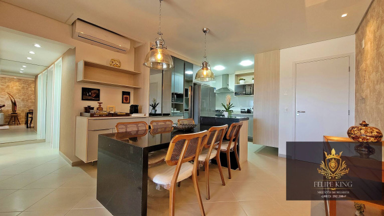Imagem Apartamento com 3 Quartos à Venda, em Riviera Módulo 2 - Bertioga Imagem Apartamento com 3 Quartos à Venda, em Riviera Módulo 2 - Bertioga