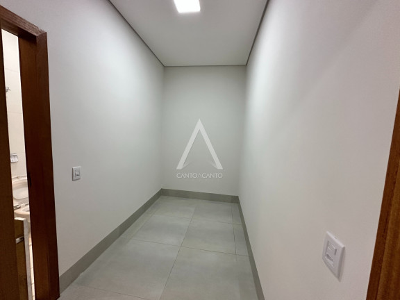 Imagem Casa com 3 Quartos à Venda, 130 m² em Jardim Belo Horizonte - Sinop