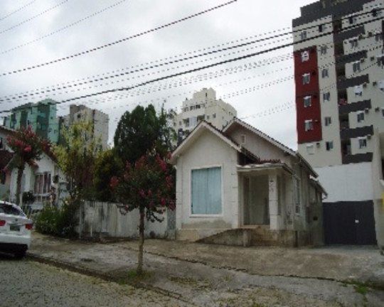 Imagem Terreno à Venda, 592 m² em Atiradores - Joinville Imagem Terreno à Venda, 592 m² em Atiradores - Joinville