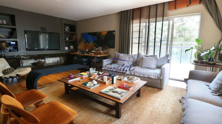 Imagem Imóvel com 4 Quartos à Venda, 271 m² em Morumbi - São Paulo Imagem Imóvel com 4 Quartos à Venda, 271 m² em Morumbi - São Paulo
